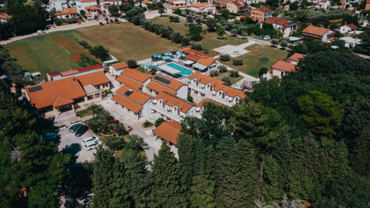Resort Zatisje Savudrija Esterno foto